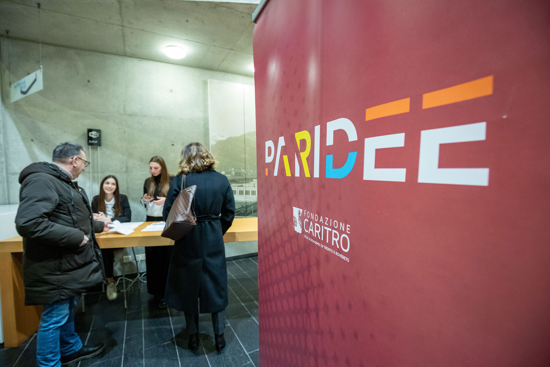 PARIDEE Presentazione Manifesto