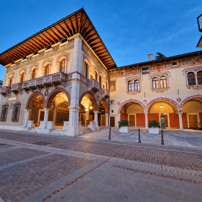 palazzo del bene rovereto loggiato